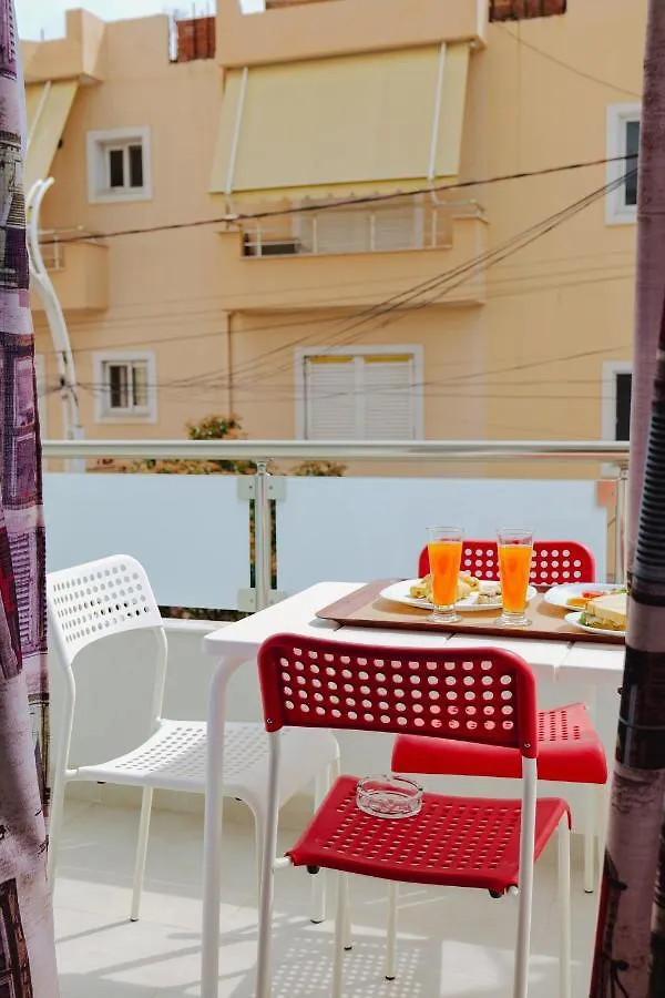Eden Suites & Apartments Saranda 0*,  Albánia